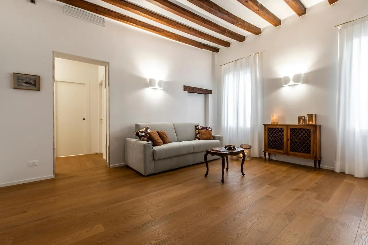 Ca' Delle Acque Deluxe Apartment R&R Venise 0*,  Italie