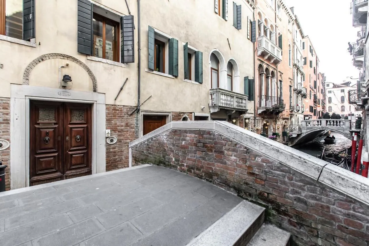 Ca' Delle Acque Deluxe Apartment R&R Venise